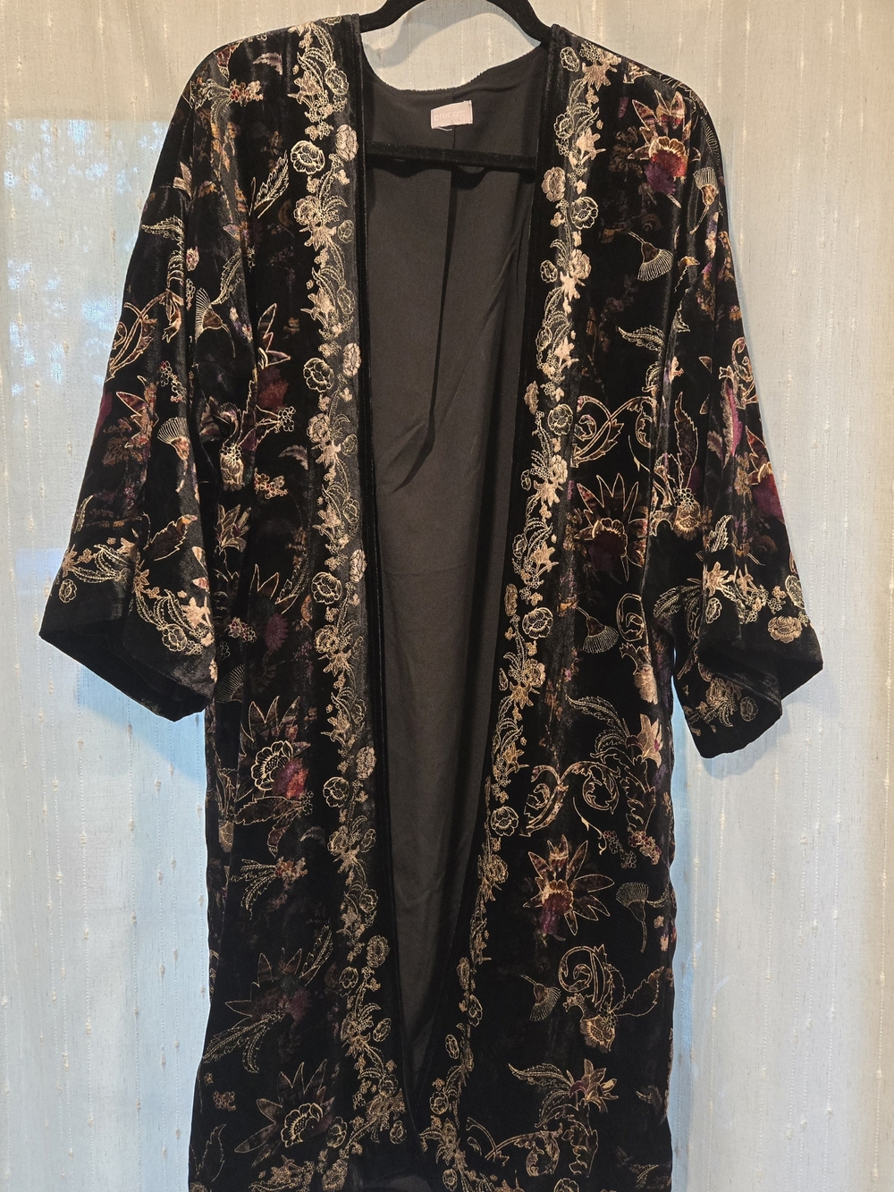 Chico's Floral Velvet-Style Kimono in Black & Gold Like New